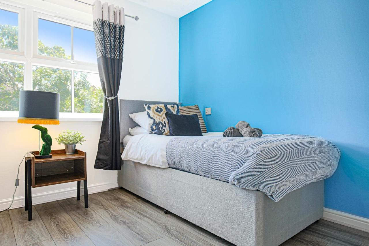 Delightful 2 Bed Apartment For Bicester Outlet Shopping By Platinum Key Properties 外观 照片
