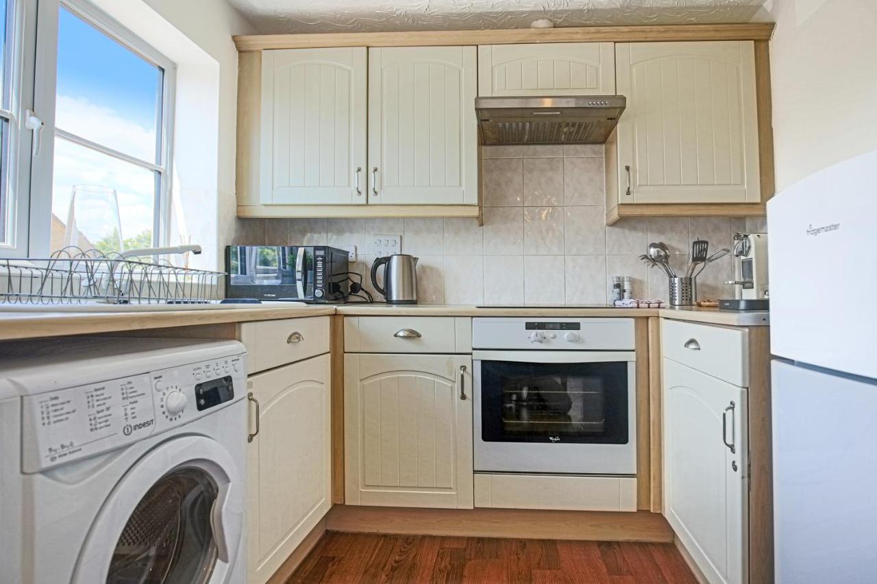 Delightful 2 Bed Apartment For Bicester Outlet Shopping By Platinum Key Properties 外观 照片